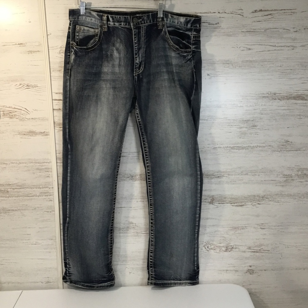 True Luck Jeans - Picture 3 of 10